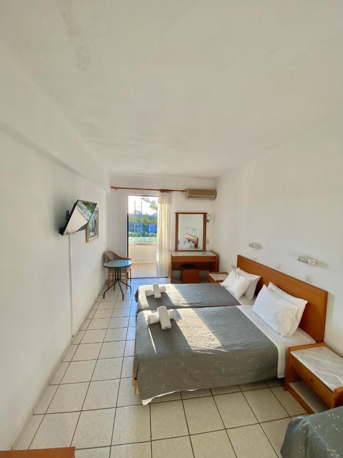 Cretan Sun Aparthotel Adelianos Kampos Exteriör bild