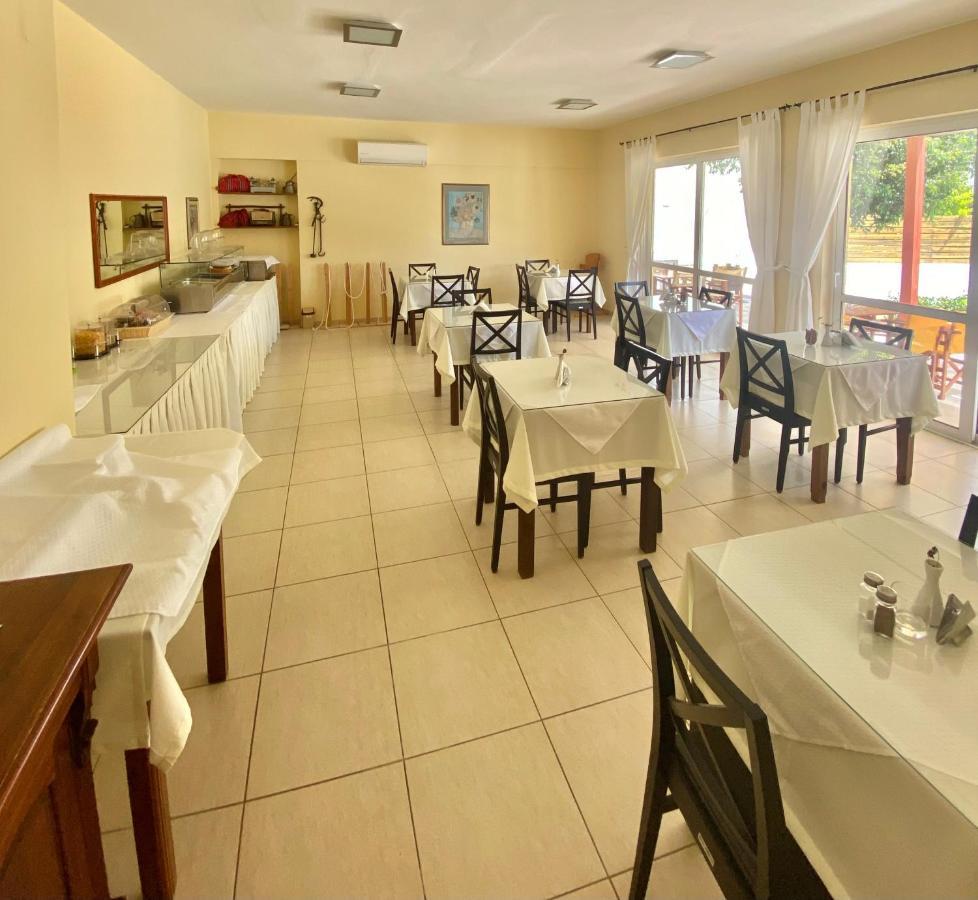 Cretan Sun Aparthotel Adelianos Kampos Exteriör bild