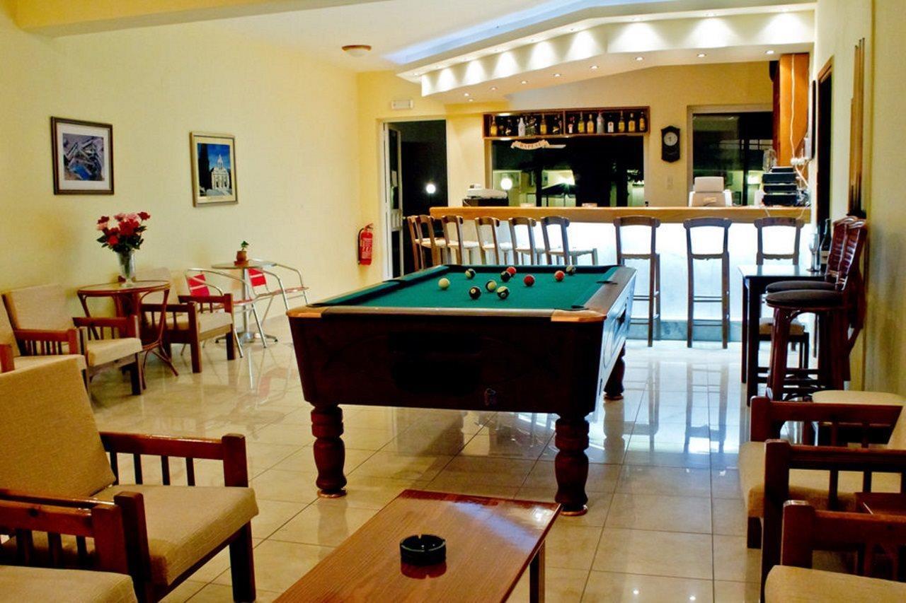 Cretan Sun Aparthotel Adelianos Kampos Exteriör bild