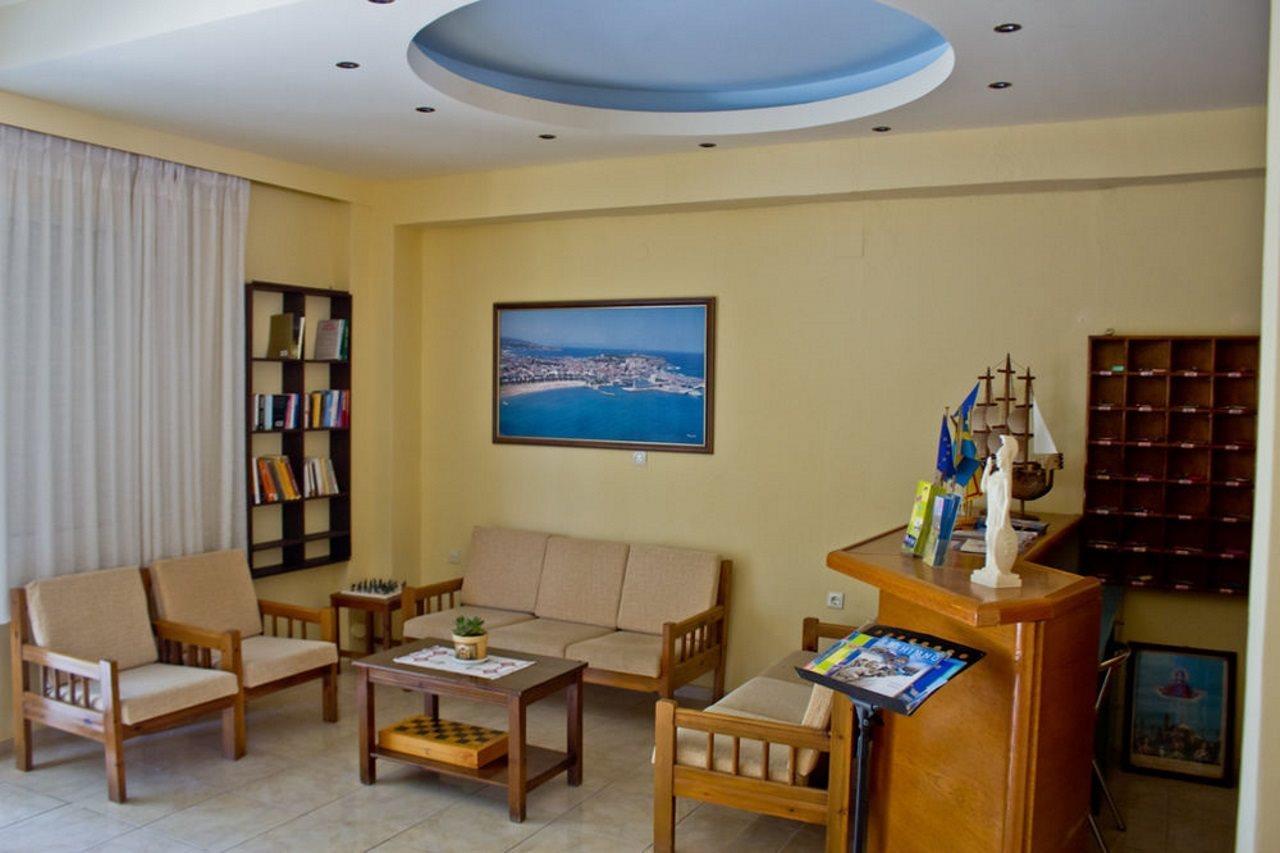 Cretan Sun Aparthotel Adelianos Kampos Exteriör bild