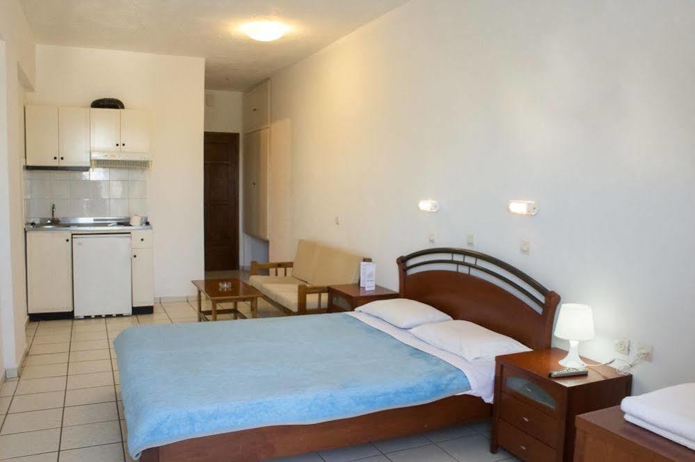 Cretan Sun Aparthotel Adelianos Kampos Exteriör bild