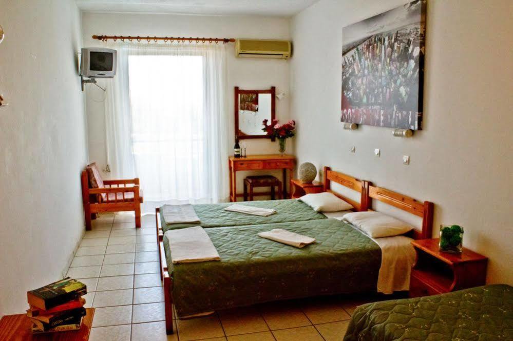 Cretan Sun Aparthotel Adelianos Kampos Exteriör bild